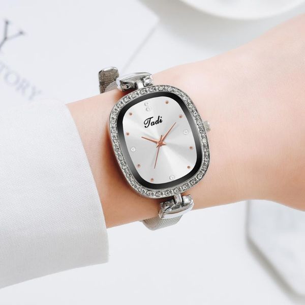wristwatches luxury watch for women ladise wristwatch silver mesh strap diamond dial clock female gift watches, Slivery;brown
wristwatches luxury watch for women ladise wristwatch silver mesh strap diamond dial clock female gift watches, Slivery;brown