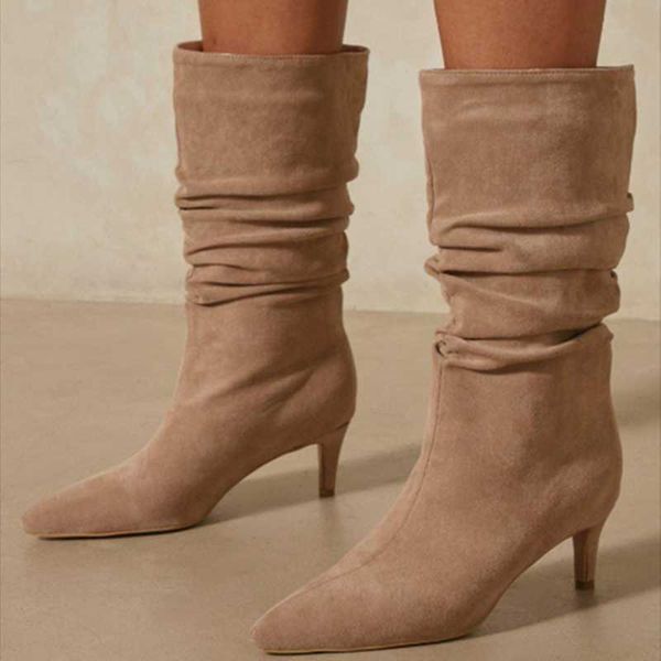 boots winter leisure style loose slip-on pleated shaft short suede shoes women's solid fashion knee high heels, Black
boots winter leisure style loose slip-on pleated shaft short suede shoes women's solid fashion knee high heels, Black
