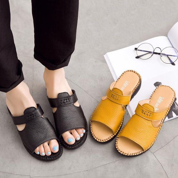 slippers tilocow 2021 women genuine leather female flats with solid shoes woman flip flops outside mother slides, Black
slippers tilocow 2021 women genuine leather female flats with solid shoes woman flip flops outside mother slides, Black