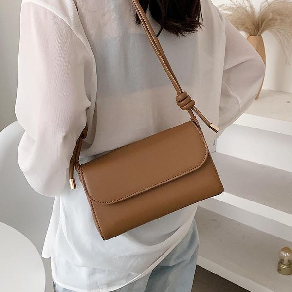 charming shoulder bags for women 2021 simple handbags female luxury designer purses travel high quality
charming shoulder bags for women 2021 simple handbags female luxury designer purses travel high quality