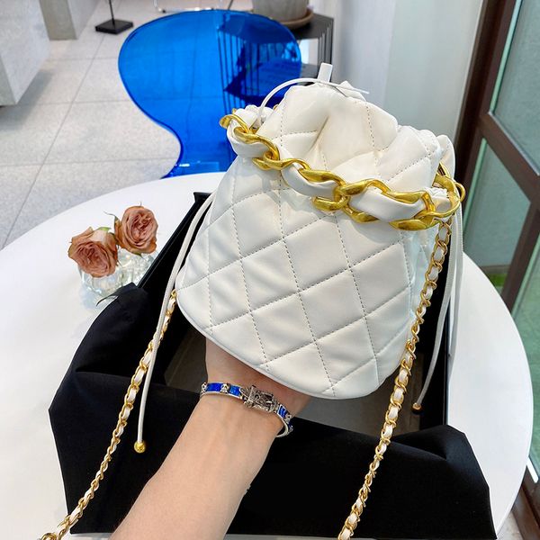designer bags crossbody totes shoulder bag women's genuine leather luxury gold chain high-quality wallets with original box different s
designer bags crossbody totes shoulder bag women's genuine leather luxury gold chain high-quality wallets with original box different s