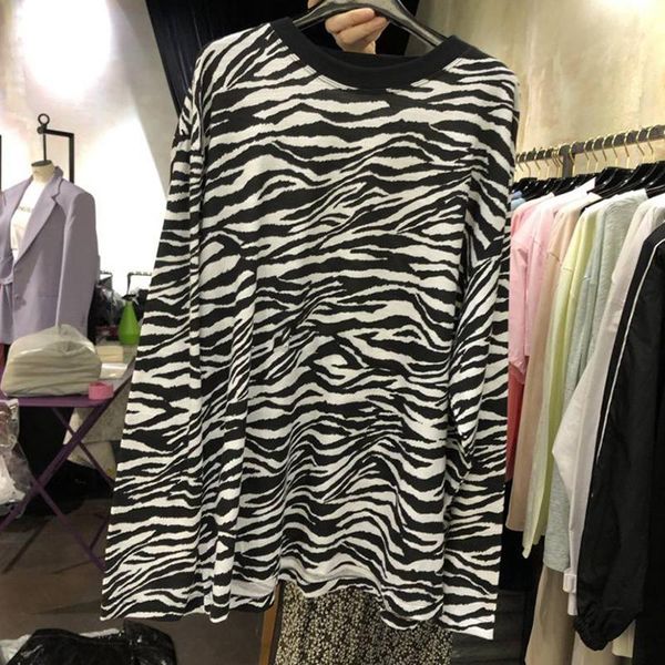 women's t-shirt 2021 summer shirt korean retro zebra print loose long sleeve casual female slimming shirts lh422, White
women's t-shirt 2021 summer shirt korean retro zebra print loose long sleeve casual female slimming shirts lh422, White