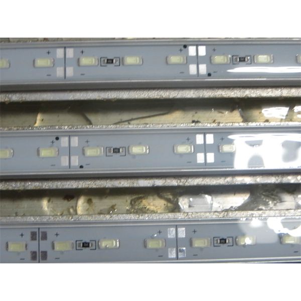 led hard light strip glue dripping waterproof 12v72 lamp / m 5630 high brightness ip68 goods
led hard light strip glue dripping waterproof 12v72 lamp / m 5630 high brightness ip68 goods