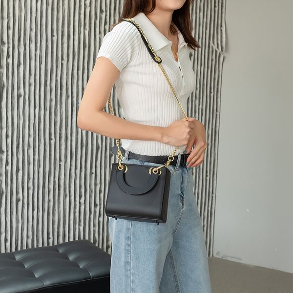 diana bag 2021 summer new frosted candy jelly ins chain one shoulder diagonal portable s
diana bag 2021 summer new frosted candy jelly ins chain one shoulder diagonal portable s