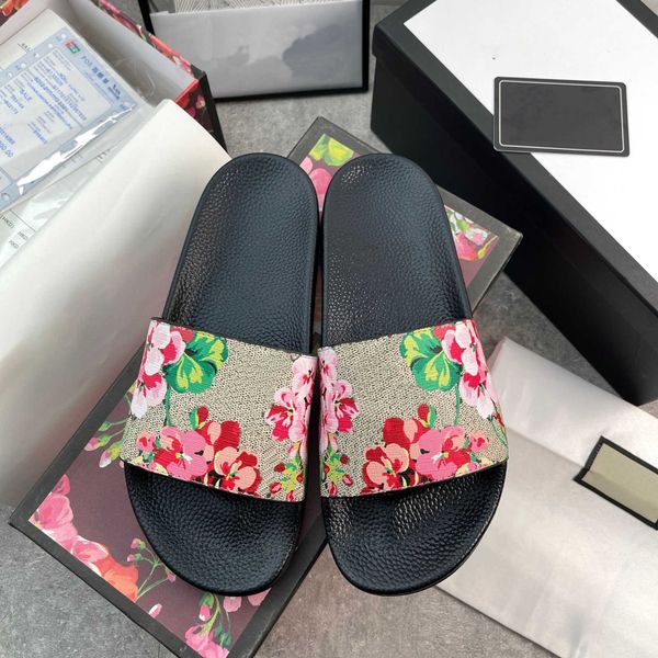 mens designers slides womens sandals fashion luxurys floral slipper leather rubber flats sandal summer beach shoes loafers gear bottoms, Black
mens designers slides womens sandals fashion luxurys floral slipper leather rubber flats sandal summer beach shoes loafers gear bottoms, Black