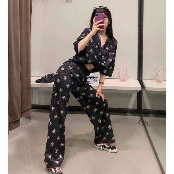 pants summer suits women two piece set printed short sleeves knitted & trousers high-waist elastic waistband ensemble femme, White
pants summer suits women two piece set printed short sleeves knitted & trousers high-waist elastic waistband ensemble femme, White