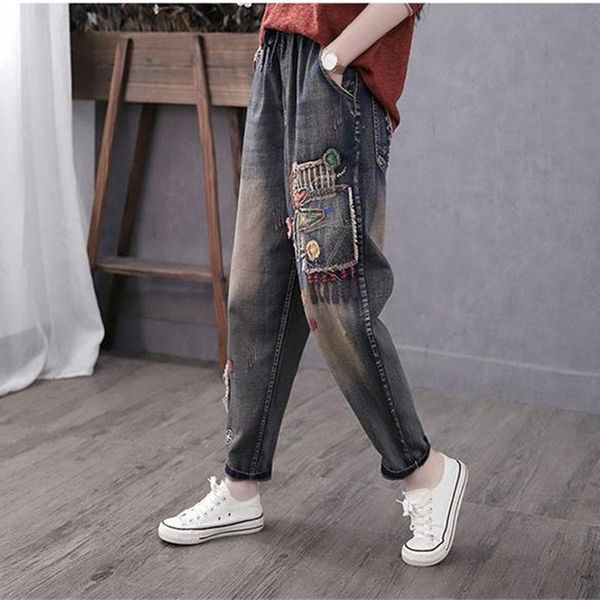 women's jeans 2021 spring summer women retro literature art embroidered cowboy pants female nine-point denim harem, Blue
women's jeans 2021 spring summer women retro literature art embroidered cowboy pants female nine-point denim harem, Blue