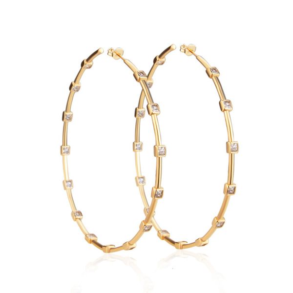 korean ins simple diamond inlaid large earrings, straight minority design, copper plated non fading earrings, Golden
korean ins simple diamond inlaid large earrings, straight minority design, copper plated non fading earrings, Golden