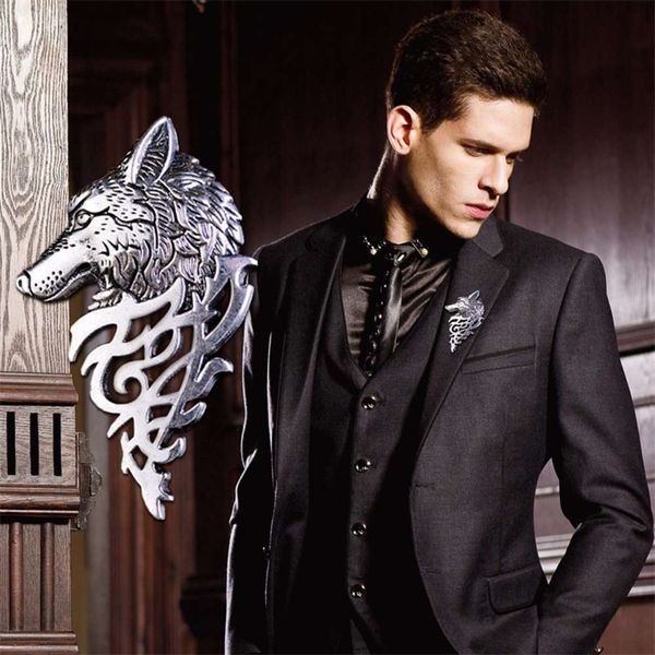 personality fashion men's suit button domineering deer wolf head brooch pin collar decoration corsage girl, Gray
personality fashion men's suit button domineering deer wolf head brooch pin collar decoration corsage girl, Gray