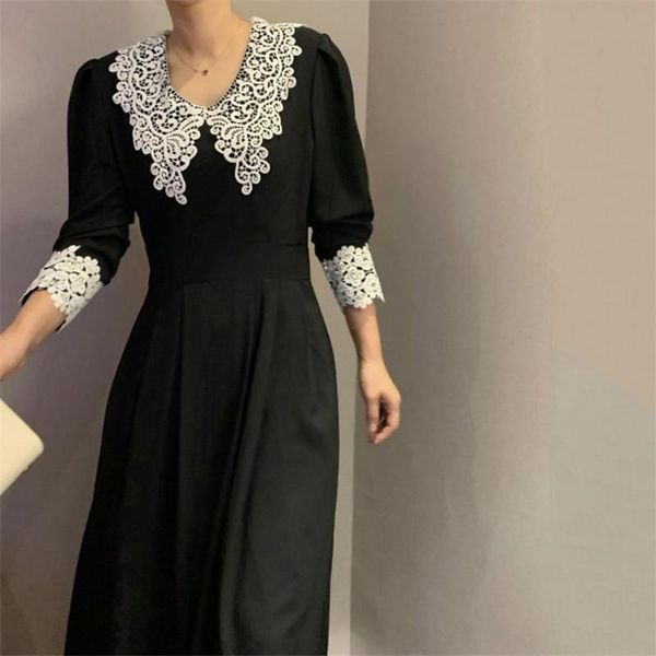 casual dresses autumn lace patchwork dress women turn down collar slim waist a line long maxi korean fashion vestidos mujer, Black;gray
casual dresses autumn lace patchwork dress women turn down collar slim waist a line long maxi korean fashion vestidos mujer, Black;gray