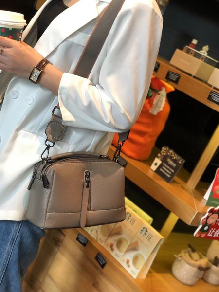 womens bag 2021 fashion all-match handbag bucket bags shoulder crossbody genuine leather small ck internet celebrity women's b7t73
womens bag 2021 fashion all-match handbag bucket bags shoulder crossbody genuine leather small ck internet celebrity women's b7t73