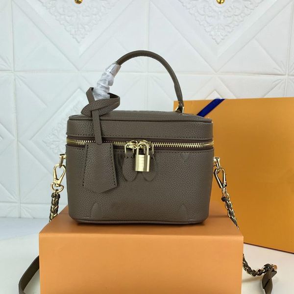 handbag designer handbags women luxurys designers bags 2021 deauville tote zhouzhoubao123 crossbody bag cosmetic genuine letter
handbag designer handbags women luxurys designers bags 2021 deauville tote zhouzhoubao123 crossbody bag cosmetic genuine letter