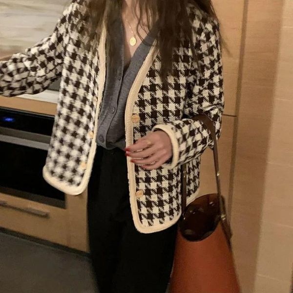 women's jackets elegant women jacket korean fashion plaid houndstooth tweed female spring autumn office lady casual outwear, Black;brown
women's jackets elegant women jacket korean fashion plaid houndstooth tweed female spring autumn office lady casual outwear, Black;brown