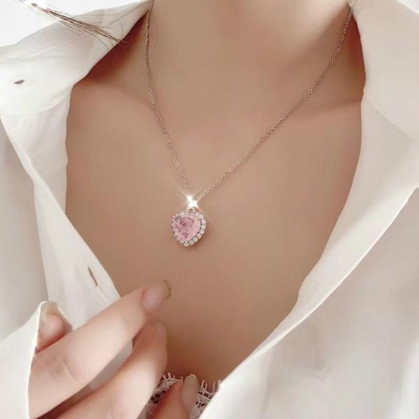 pendant necklaces 2021 korean version exquisite flower pink love clavicle chain necklace fashion temperament simple versatile, Silver
pendant necklaces 2021 korean version exquisite flower pink love clavicle chain necklace fashion temperament simple versatile, Silver