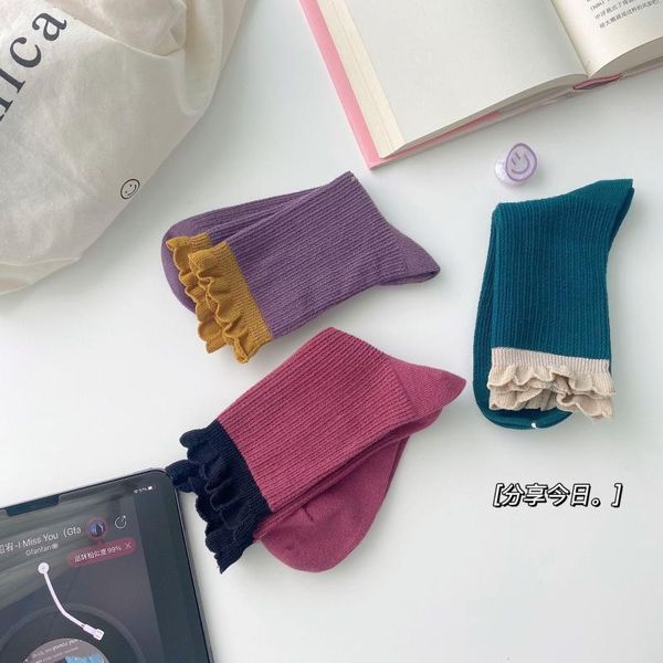 men's socks 1 pair autumn and winter double needle color matching simple student girl mid-length female, Black
men's socks 1 pair autumn and winter double needle color matching simple student girl mid-length female, Black