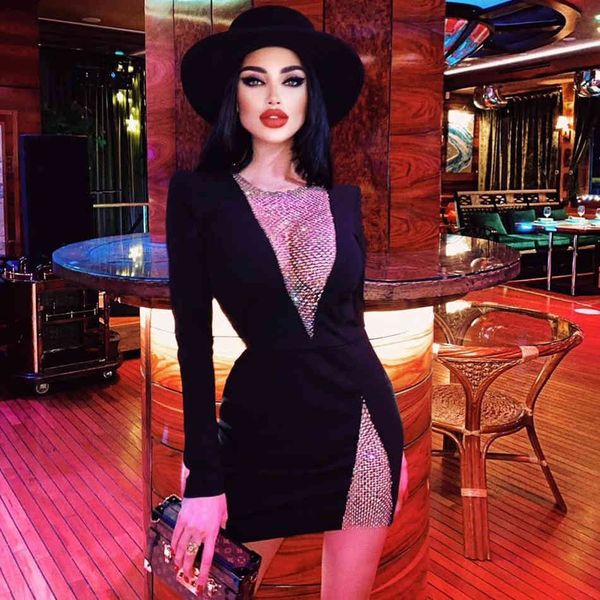 dresses 2021 summer women black beading long sleeve bandage crew hollow out bodycon club celebrity runway party mini, Black;gray
dresses 2021 summer women black beading long sleeve bandage crew hollow out bodycon club celebrity runway party mini, Black;gray