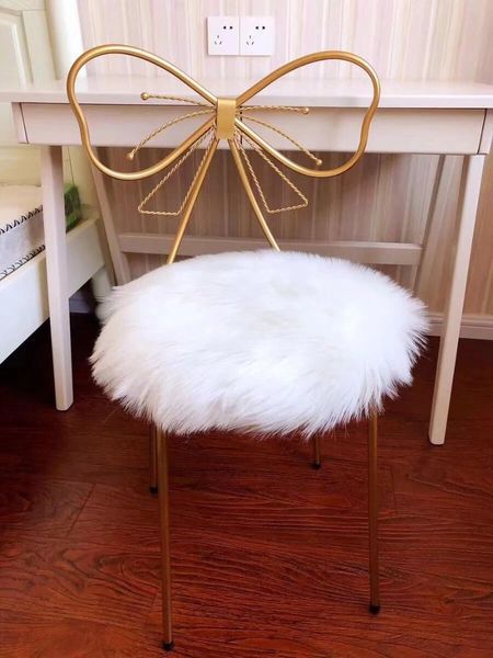 soft artificial sheepskin chair rug wool warm bushy floor winter round long hair fur seat pad mat carpet carpets
soft artificial sheepskin chair rug wool warm bushy floor winter round long hair fur seat pad mat carpet carpets