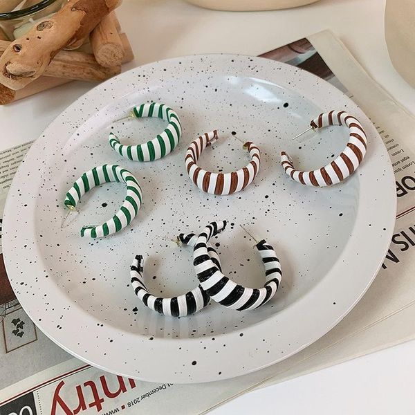 hoop & huggie u-magical trendy c shape green brown black earring for women candy colors leather weave stripe geometric jewellery, Golden;silver
hoop & huggie u-magical trendy c shape green brown black earring for women candy colors leather weave stripe geometric jewellery, Golden;silver