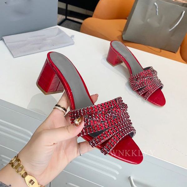 70% off wholesale sandals flip-flops shoes bling bling rhinestone slippers women chunky high heels sandals summer party dress shoes crystal, Black
70% off wholesale sandals flip-flops shoes bling bling rhinestone slippers women chunky high heels sandals summer party dress shoes crystal, Black