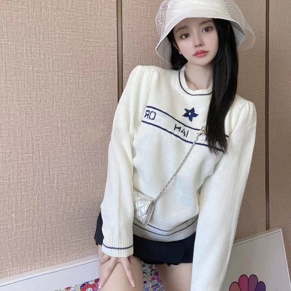d home knitwear female autumn and winter five pointed star color contrast letter thin wool blended knitting long sleeve sweater top, White
d home knitwear female autumn and winter five pointed star color contrast letter thin wool blended knitting long sleeve sweater top, White