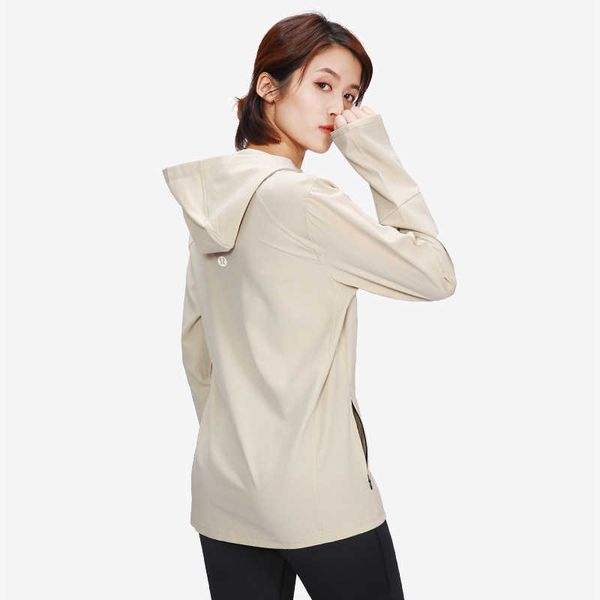 lulu autumn and winter new outdoor windproof hooded windbreaker leisure running fitness sports yoga women's coat, Black;white
lulu autumn and winter new outdoor windproof hooded windbreaker leisure running fitness sports yoga women's coat, Black;white