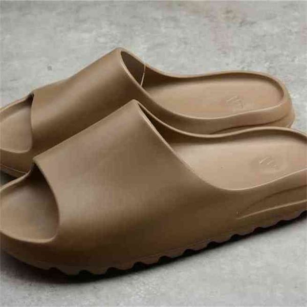 yeesy slide bone black green fashion sports slippers white khaki men women indoor outdoor sandal basketball shoes football sneakers size 35-
yeesy slide bone black green fashion sports slippers white khaki men women indoor outdoor sandal basketball shoes football sneakers size 35-