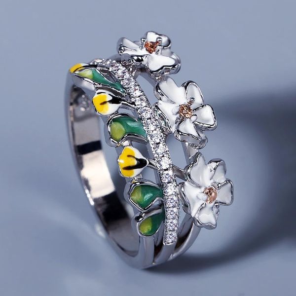 cluster rings 2021 latest 925 silver ring exquisite ladies jewelry enamel wreath vintage flower wedding engagement, Golden;silver
cluster rings 2021 latest 925 silver ring exquisite ladies jewelry enamel wreath vintage flower wedding engagement, Golden;silver