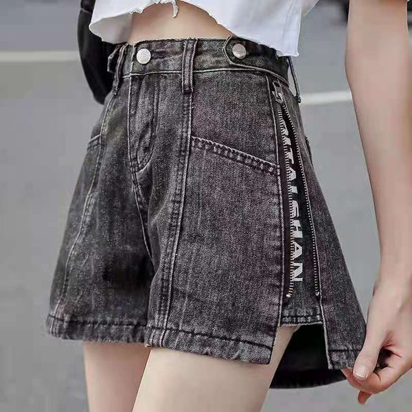 women's shorts denim loose 2021 new summer net red a-line high waist show thin korean wide leg pants, White;black
women's shorts denim loose 2021 new summer net red a-line high waist show thin korean wide leg pants, White;black