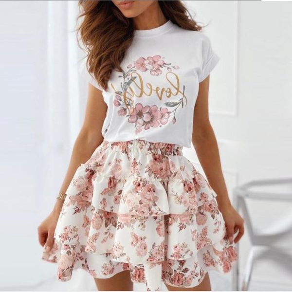 women's tracksuits short sleeve print pleated skirt two piece loose casual letter elastic, Gray
women's tracksuits short sleeve print pleated skirt two piece loose casual letter elastic, Gray