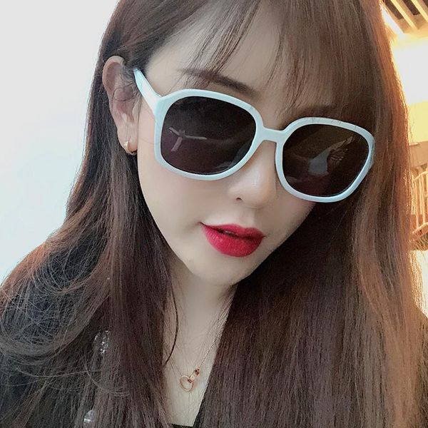 outdoor eyewear fashion square women sunglasses classic vintage driving decorative men shade glasses designer gafas de sol
outdoor eyewear fashion square women sunglasses classic vintage driving decorative men shade glasses designer gafas de sol