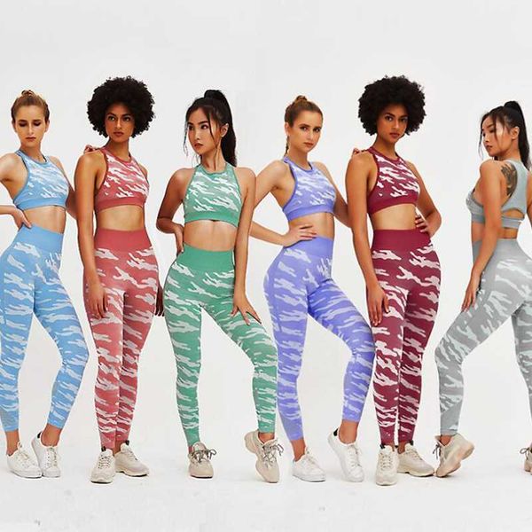yoga outfits 2021 fashion sport bra bulifting pants print camo leggings set, White;red
yoga outfits 2021 fashion sport bra bulifting pants print camo leggings set, White;red