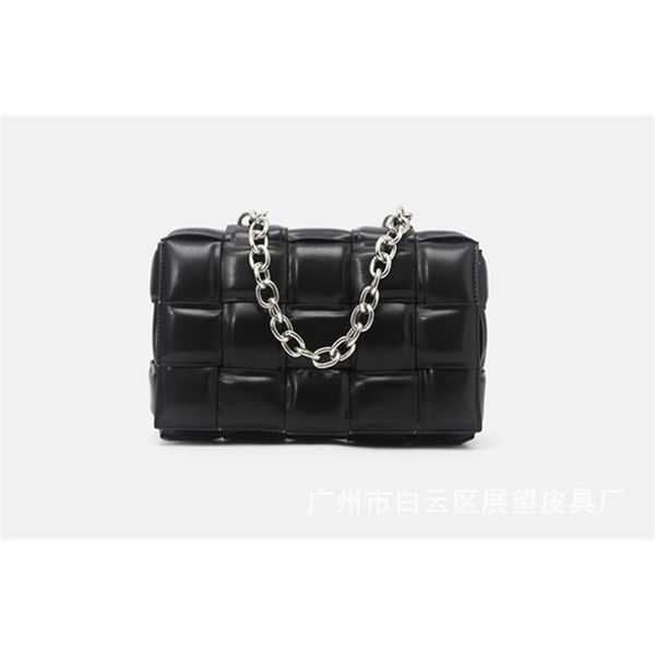 laurith layer cowhide shoulder leather messenger bag versatile woven pillow fashion portable women's bag designer handbag wan
laurith layer cowhide shoulder leather messenger bag versatile woven pillow fashion portable women's bag designer handbag wan
