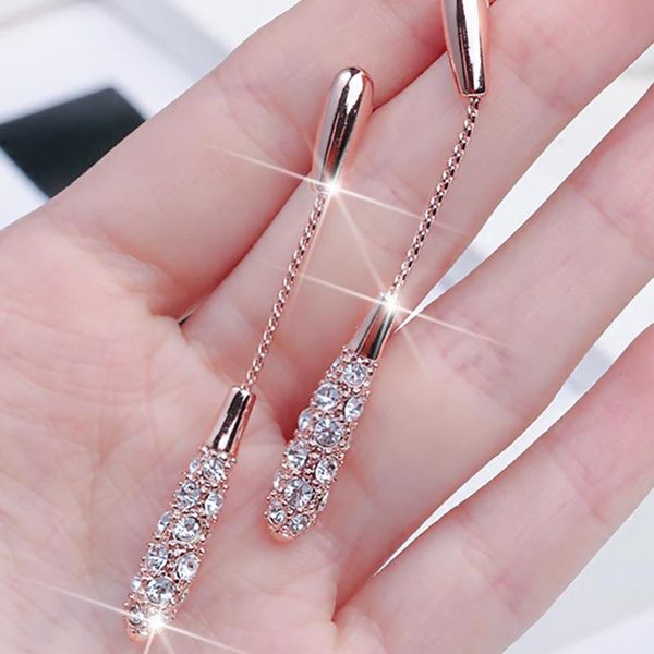 stud 2021 style earrings female fashion and elegant long drop-shaped alloy, Golden;silver
stud 2021 style earrings female fashion and elegant long drop-shaped alloy, Golden;silver
