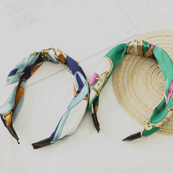 fashion women chain print headband middle knotted cloth fabric head hoop wash face wrap wide hair accessories1
fashion women chain print headband middle knotted cloth fabric head hoop wash face wrap wide hair accessories1