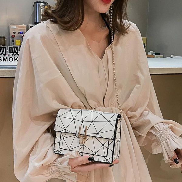 evening bags women shoulder 2021 summer korean version of the messenger bag handbag chain wild crack printing
evening bags women shoulder 2021 summer korean version of the messenger bag handbag chain wild crack printing
