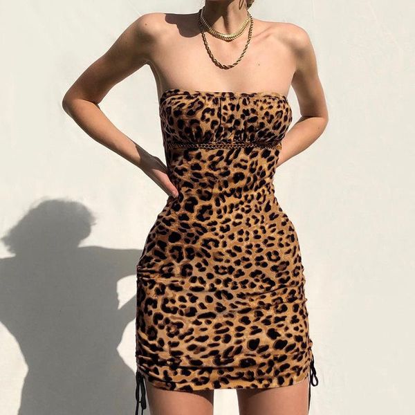 casual dresses european and american french women's dress in autumn winter of 2021 one neck open back drawstring, Black;gray
casual dresses european and american french women's dress in autumn winter of 2021 one neck open back drawstring, Black;gray