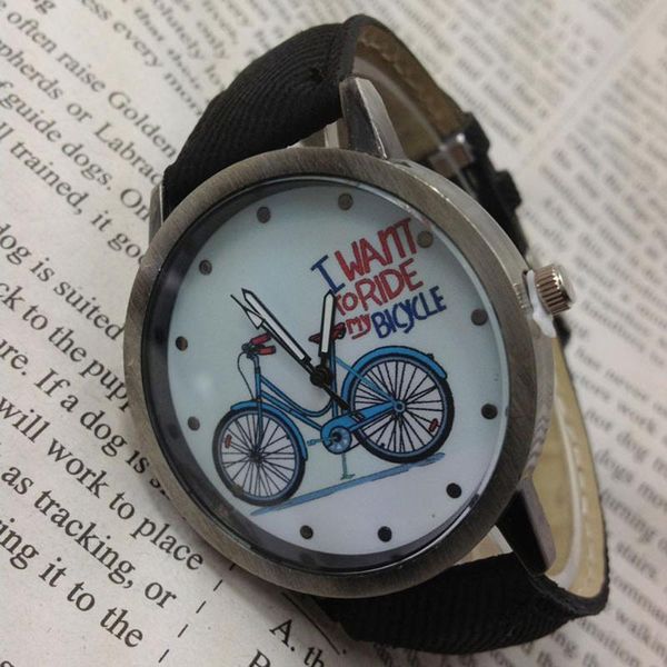 wristwatches 2021 fashion classic wrist watch men watches vintage denim bicycles male and female students couple table clock f60, Slivery;brown
wristwatches 2021 fashion classic wrist watch men watches vintage denim bicycles male and female students couple table clock f60, Slivery;brown