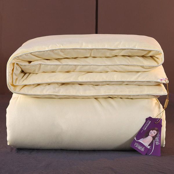 fashion cartoon printting warm thickened washed blanket soft quilt thickening winter comforters 180x220cm & sets
fashion cartoon printting warm thickened washed blanket soft quilt thickening winter comforters 180x220cm & sets