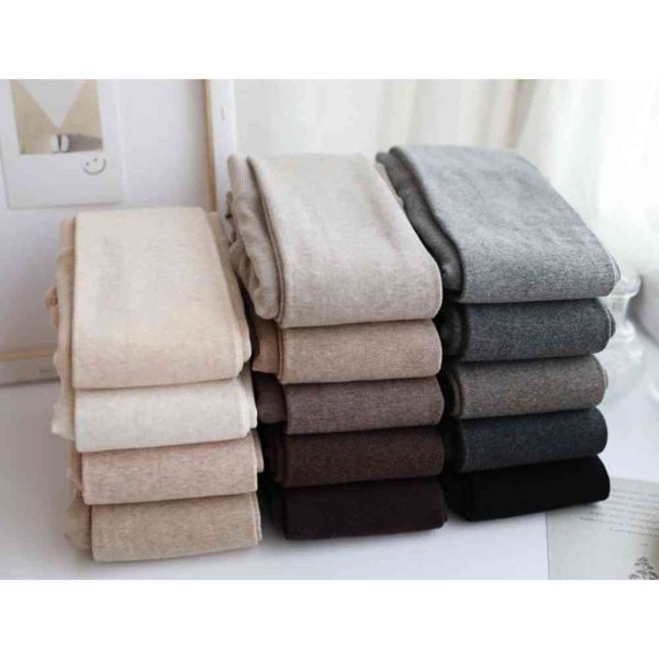 leggings oatmeal bottoms cashmere thickened cotton vertical pattern winter pantyhose fashion step on feet, Black
leggings oatmeal bottoms cashmere thickened cotton vertical pattern winter pantyhose fashion step on feet, Black
