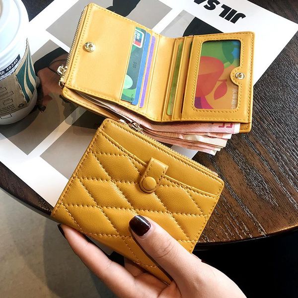 wallet women's coin purse simple short 2021 design leather niche ins fashion folding purses for women wallets, Red;black
wallet women's coin purse simple short 2021 design leather niche ins fashion folding purses for women wallets, Red;black