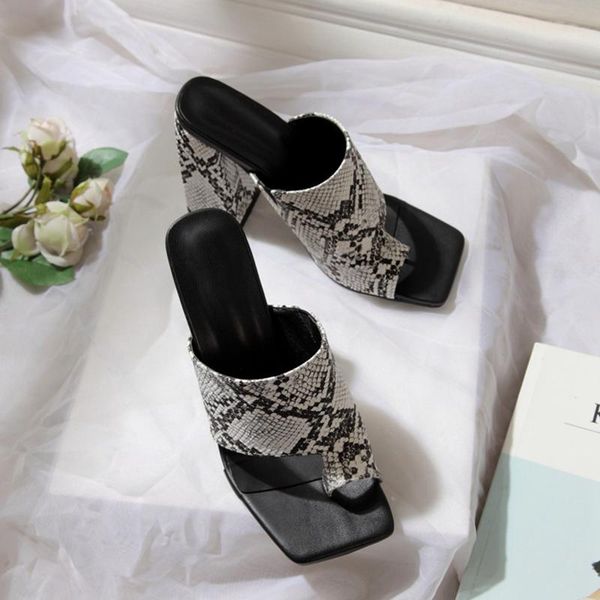 sandals km-roya snake pattern 2021 summer slippers ladies high heels casual shoes beach slide flip flops women sandal slipper, Black
sandals km-roya snake pattern 2021 summer slippers ladies high heels casual shoes beach slide flip flops women sandal slipper, Black