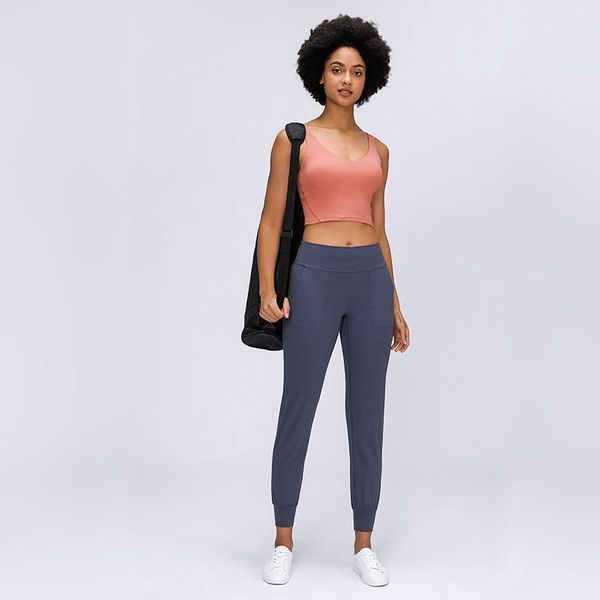 yoga outfit women solid loose straight-leg slim long pants push up quick dry sports leggings outdoor exercise ankle banded sweatpants
yoga outfit women solid loose straight-leg slim long pants push up quick dry sports leggings outdoor exercise ankle banded sweatpants