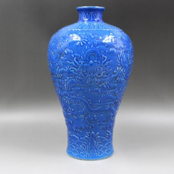 vases qing dynasty qianlong annual blue glaze relief dragon shaped antique old goods porcelain home shelves
vases qing dynasty qianlong annual blue glaze relief dragon shaped antique old goods porcelain home shelves