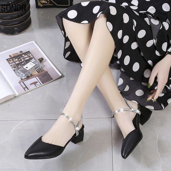 sandals 2021 sandal fashion point-toe medium heel large size muller style ladies' slips diamond shoes, Black
sandals 2021 sandal fashion point-toe medium heel large size muller style ladies' slips diamond shoes, Black