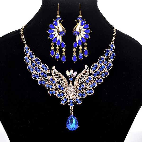 earrings & necklace fashion metal jewelry sets geometric set women exaggerated collar female accessories, Silver
earrings & necklace fashion metal jewelry sets geometric set women exaggerated collar female accessories, Silver