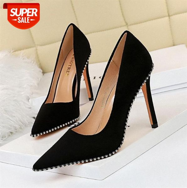 1829-5 european and american style nightclub was thin, super high-heeled stiletto suede shallow mouth metal chain pointed toe wom #ql8i
1829-5 european and american style nightclub was thin, super high-heeled stiletto suede shallow mouth metal chain pointed toe wom #ql8i