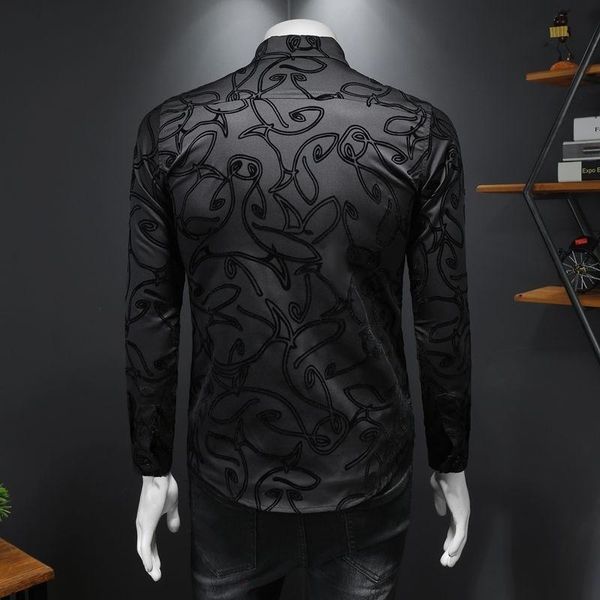 men's casual shirts fall 2021 men graffiti flocking shirt long-sleeved 5xl trend brand business vestido social club dress, White;black
men's casual shirts fall 2021 men graffiti flocking shirt long-sleeved 5xl trend brand business vestido social club dress, White;black
