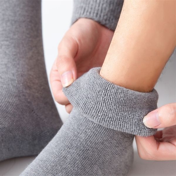 Tzm men's cotton towel autumn and medium towel men's hose winter pure color medium tube socks plush thick stockings winter warm terry socks, Black
Tzm men's cotton towel autumn and medium towel men's hose winter pure color medium tube socks plush thick stockings winter warm terry socks, Black