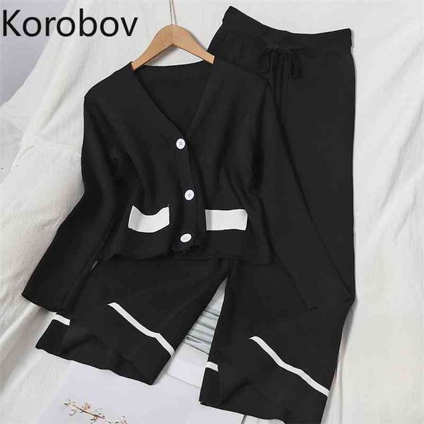 korobov autumn new chic v neck long sleeve cardigans and high waits knit pants women 2 pieces sets outfits femme 210430, White
korobov autumn new chic v neck long sleeve cardigans and high waits knit pants women 2 pieces sets outfits femme 210430, White