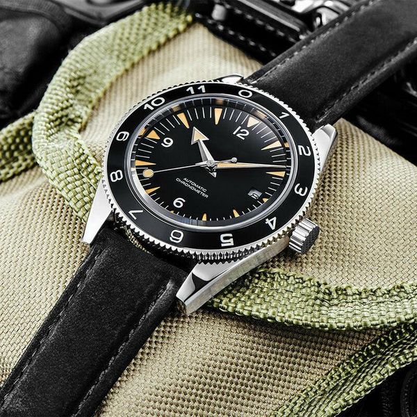 wristwatches 41mm automatic men's watch japan nh35 movement black sandwich dial sapphire glass date leather strap 100m waterproof, Slivery;brown
wristwatches 41mm automatic men's watch japan nh35 movement black sandwich dial sapphire glass date leather strap 100m waterproof, Slivery;brown
